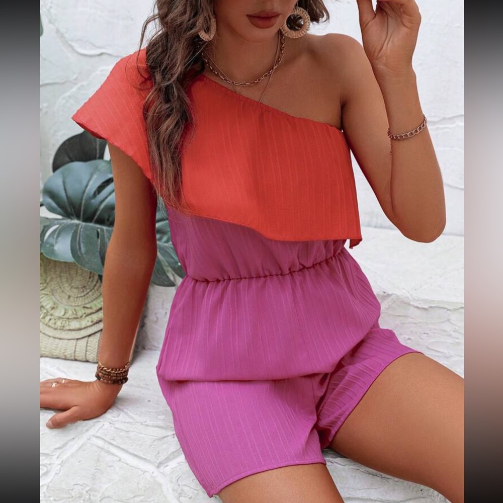 Two tone One Shoulder Romper